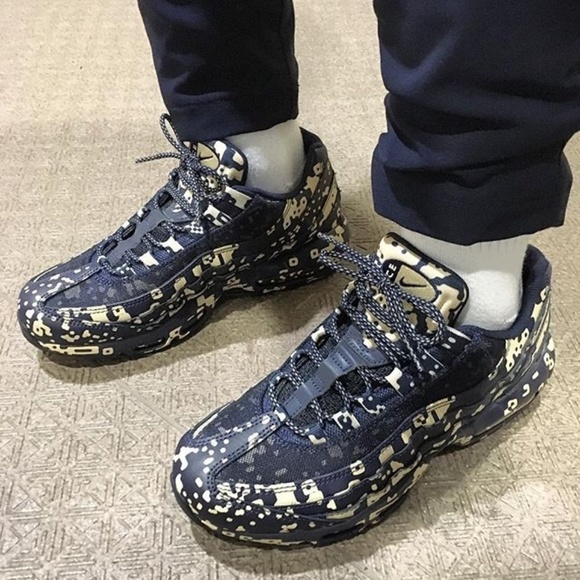 Nike Air Max 95 Mens Blue Desert Running Training - Picture 7 of 7